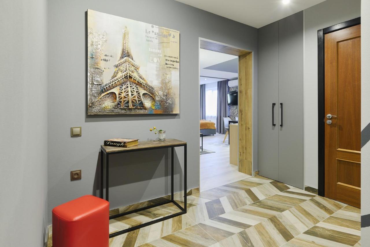 NEW APART Lesi Ukrainky Blvd 17 Kiev Extérieur photo
