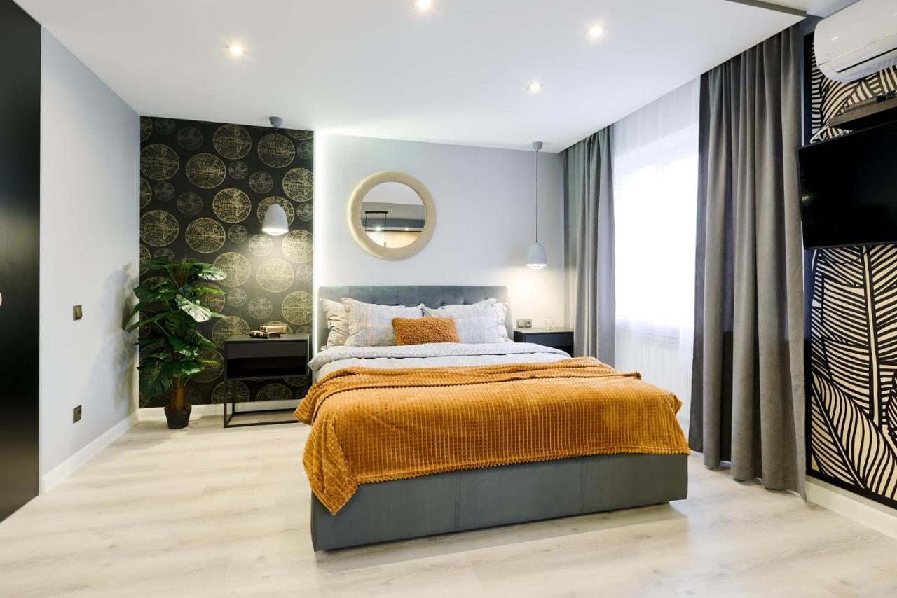 NEW APART Lesi Ukrainky Blvd 17 Kiev Extérieur photo