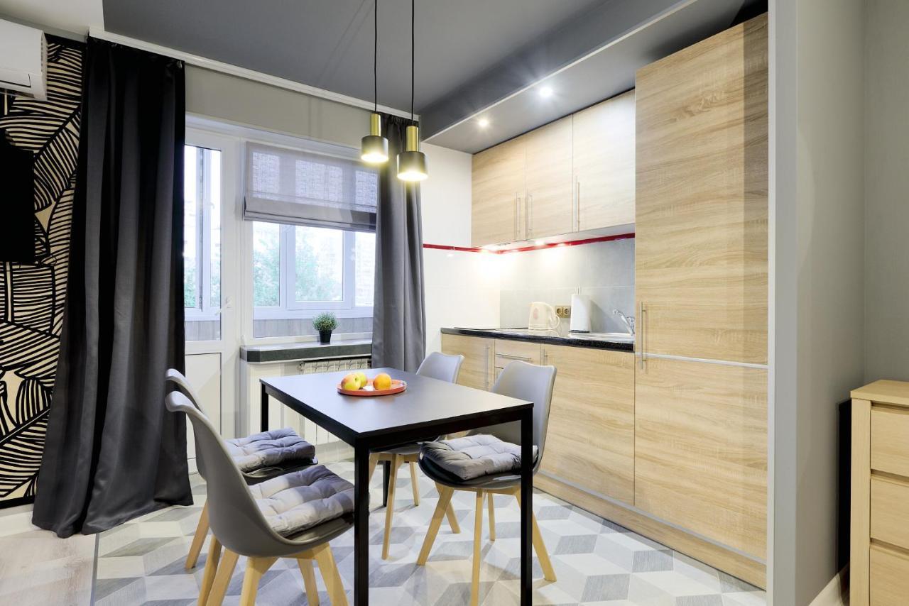 NEW APART Lesi Ukrainky Blvd 17 Kiev Extérieur photo